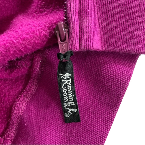 Running Room Fit Wear fuscia pink/purple thick cotton hoodie. Size S - Picture 7 of 10